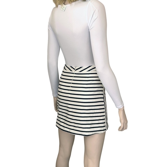 BERSHKA Mini Skirt Contrasting Stripes Straight Cut Cotton Made Romania - Picture 5 of 12